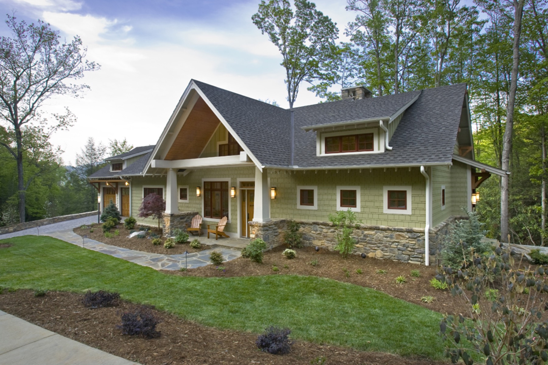 High-end home with a beautifully finished shingle roof